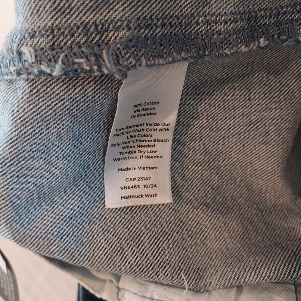 Talbots Wide Leg Released Hem Crop Jeans Size 14 - Picture 7 of 13